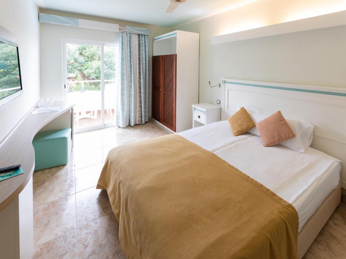 Hotel Bahia Del Sol Santa Ponsa Eksteriør bilde
