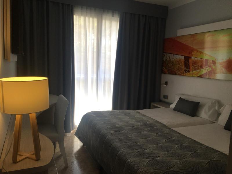 Hotel Bahia Del Sol Santa Ponsa Eksteriør bilde